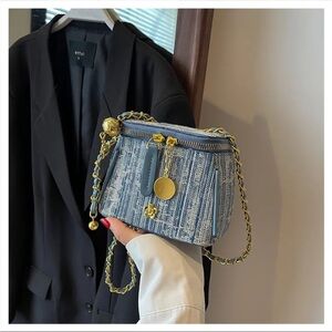 Stylish Blue Crossbody Bag